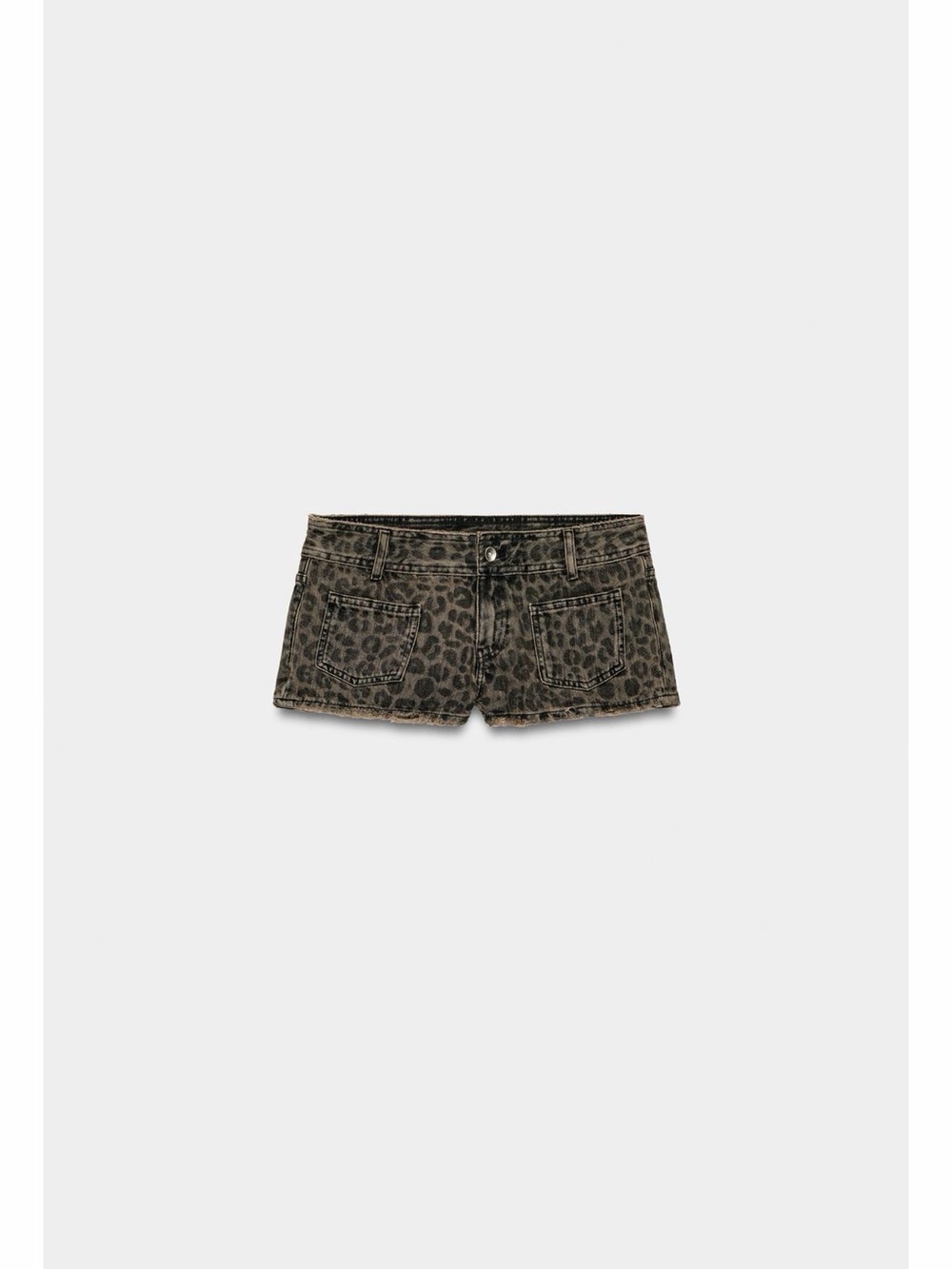 Brand New Size 44
Zara Leopard-Print Denim Shorts